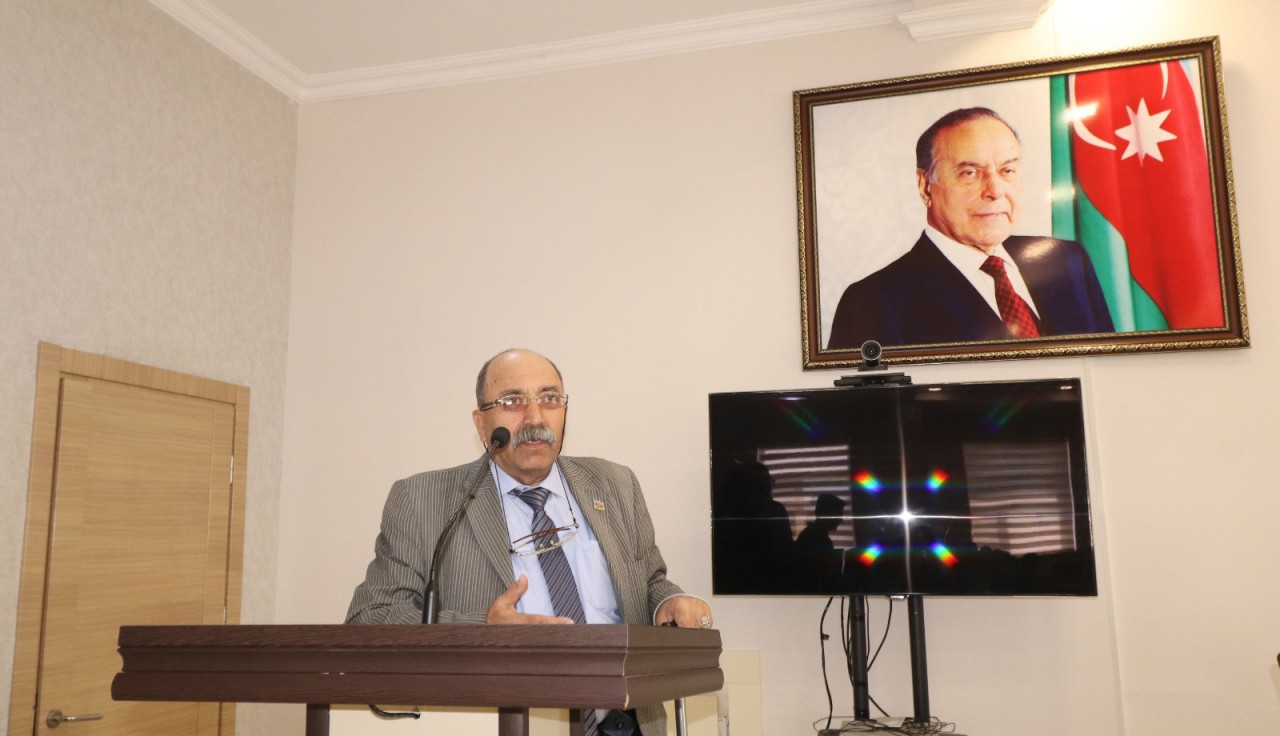 Qazaxda icra başçısı polis əməkdaşlarını Fəxri Fərmanla təltif etdi - FOTOLAR